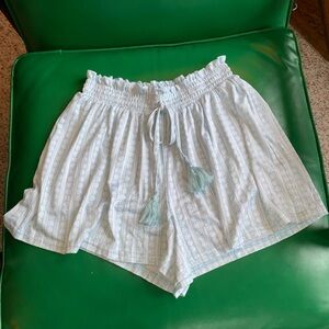 Laura Ashley Light Blue and White Women's Shorts NWOT